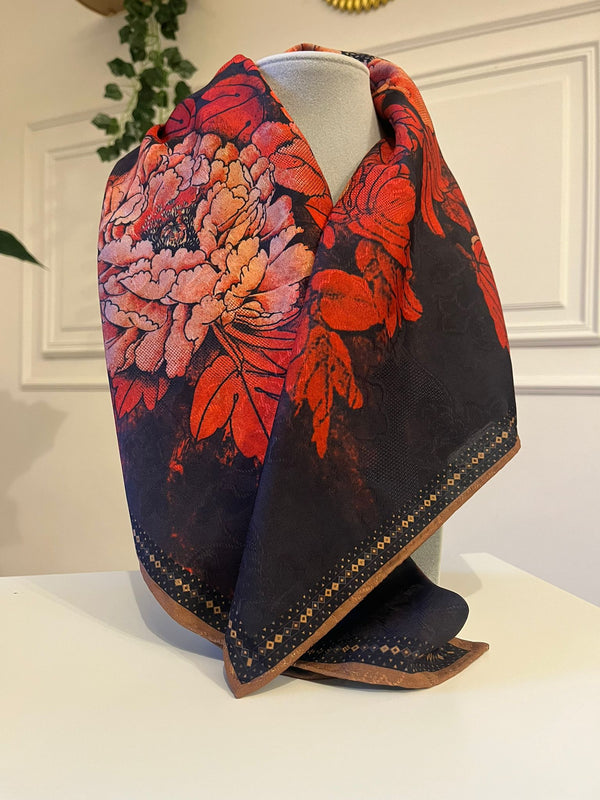 FOULARD SFUMATO FLOWER NERO ROSSO