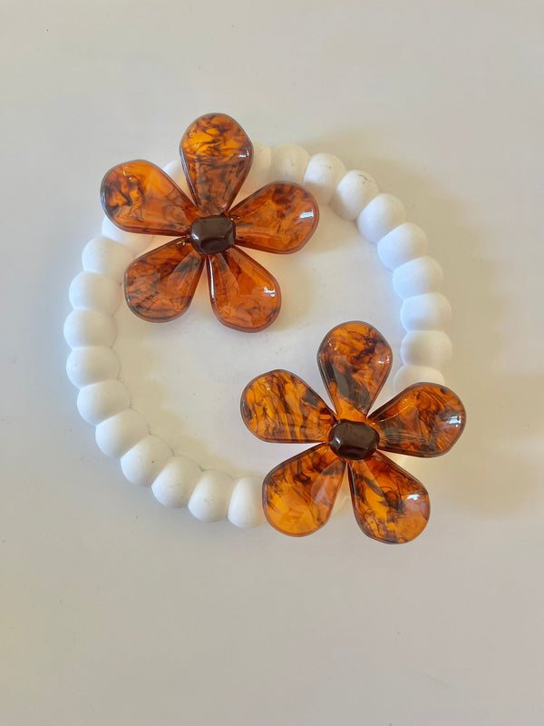ORECCHINI FIORE OSSO